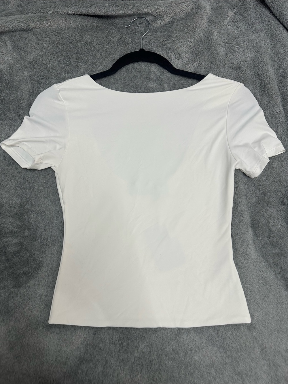 Women's White Short-Sleeve Scoop Neck Tee